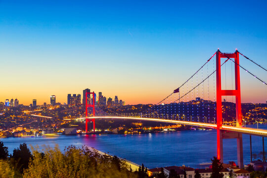 Journey on the Bosphorus Waters: Discovering Istanbul with a Bosphorus Tour