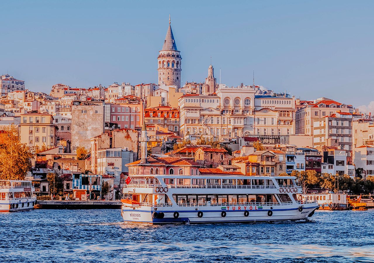 Discovering Organic and Local Flavors on Bosphorus Cruises