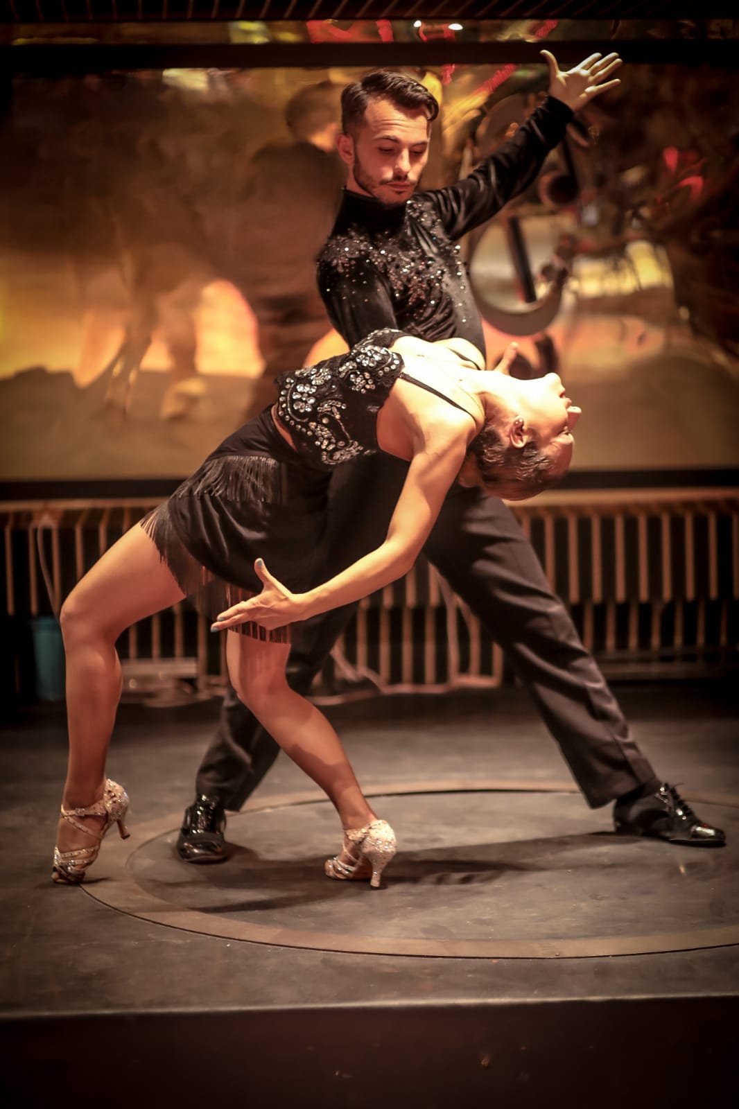 BOSPHORUS DINNER CRUISE & TURKISH NIGHT SHOW (STANDARD TABLE VIP LARGE MENU WITH DRINKS)