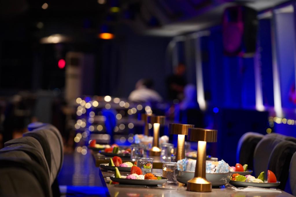BOSPHORUS DINNER CRUISE & TURKISH NIGHT SHOW (VIP PRIVATE TABLE VIP LARGE MENU WITH DRINKS)