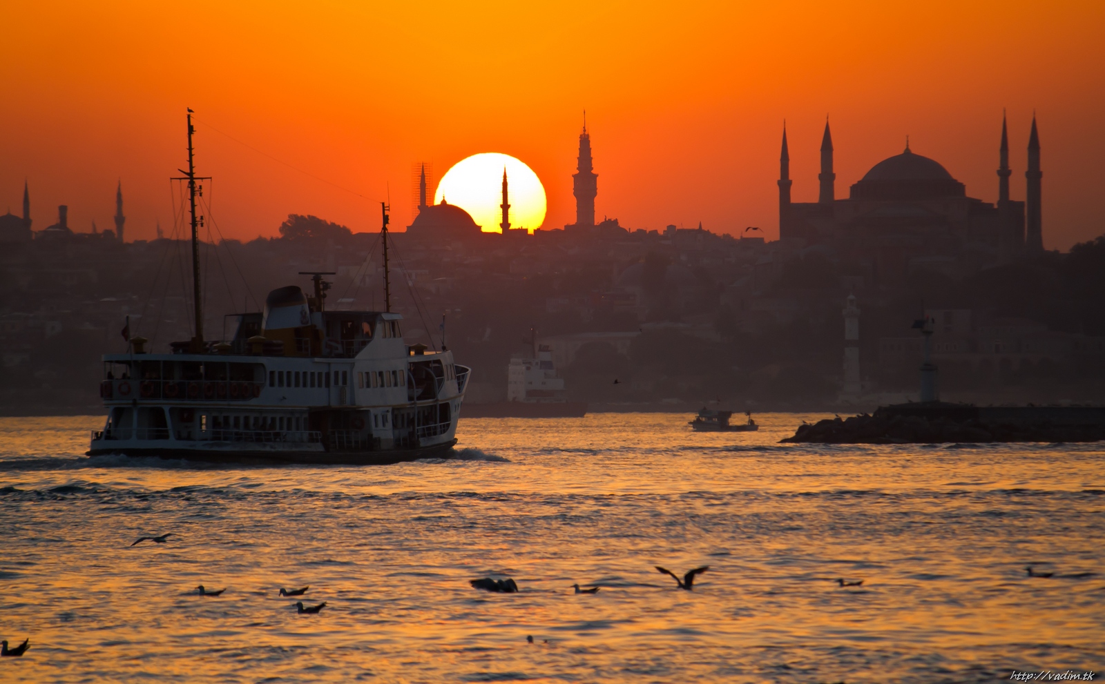 Sunset Boat Cruise along the Bosphorus