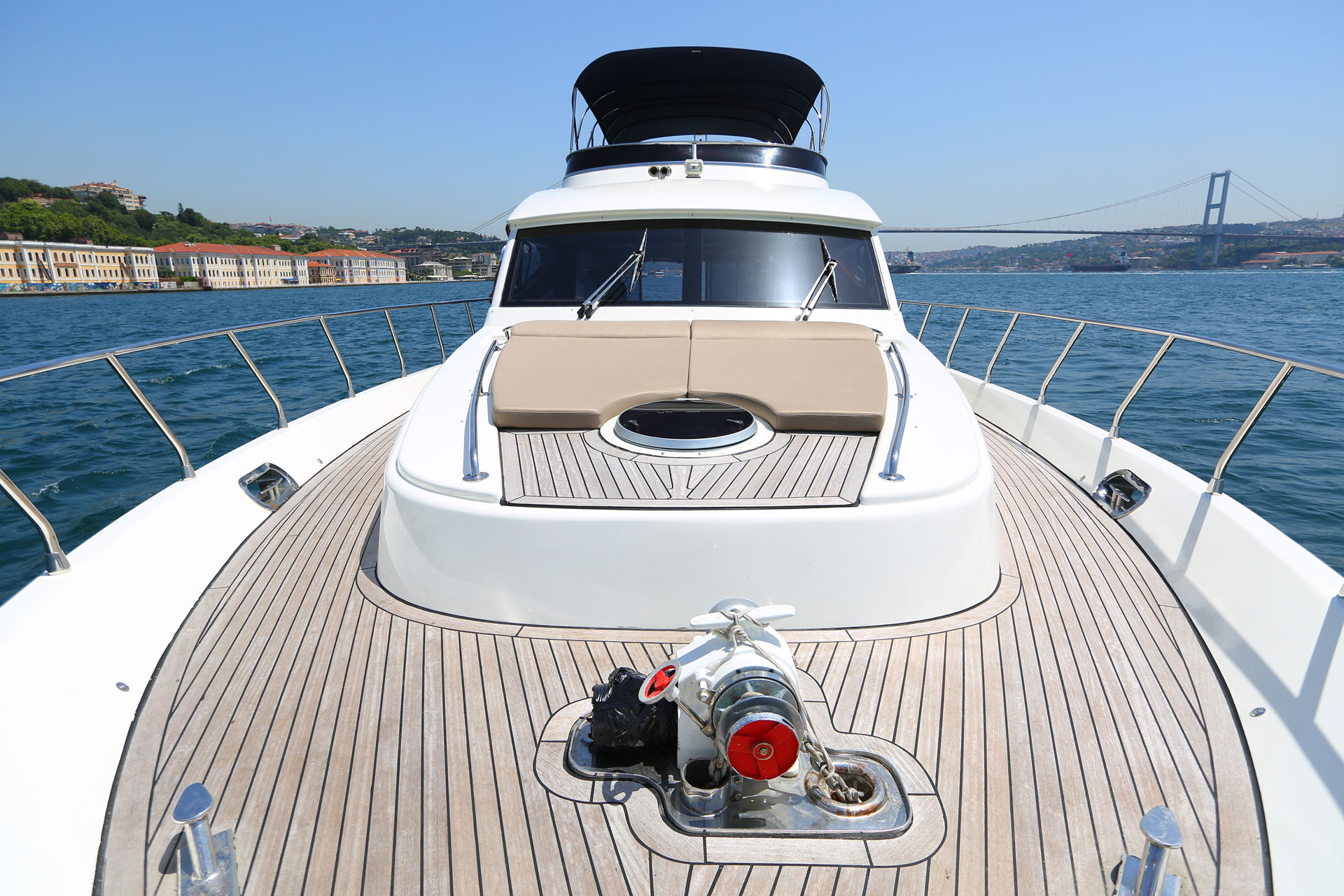 Bosphorus Tickets.Com : PRIVATE LUXURY YACHT