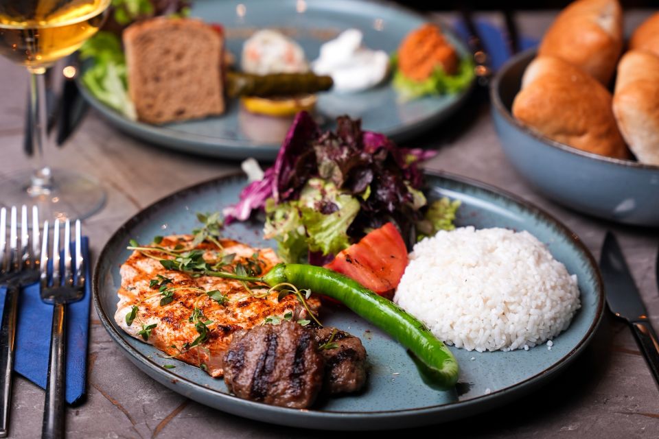 Bosphorus Tickets.Com: Bosphorus Dinner Cruise - ( Unlimited Non Alcoholic Drinks + Dinner + Turkish Shows + Meeting Point)- Private Close to Show Table