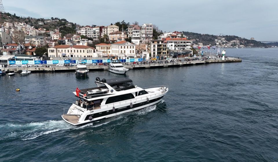 Bosphorus Sunset Yacht Ticket : Bosphorus Sunset Tour in Luxury Yacht - With Hotel Transfer